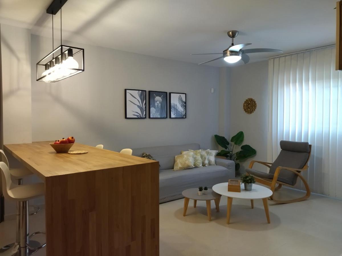 Carme Apartment Hospitalet De L'Infant Exterior photo