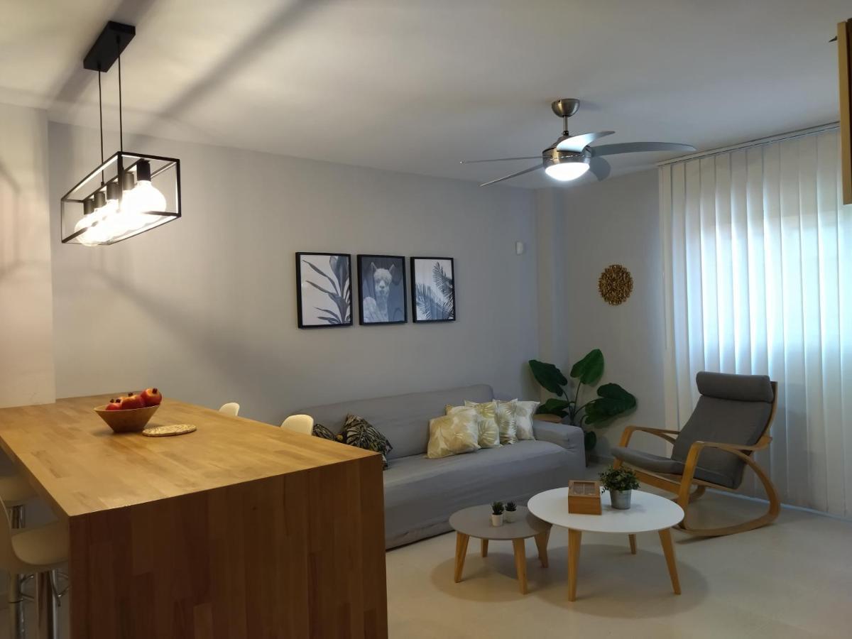 Carme Apartment Hospitalet De L'Infant Exterior photo